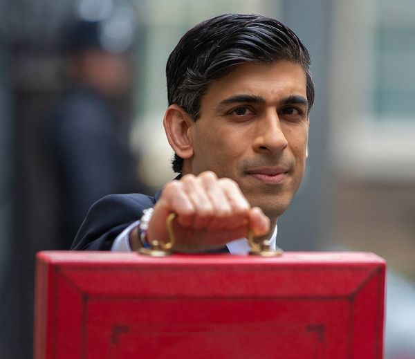 리시 수낙 영국 재무장관/사진=리시 수낙 페이스북 갈무리