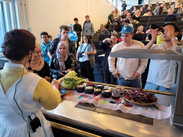 윤숙자 관장이 작년 덴마크 한국대사관 초청 