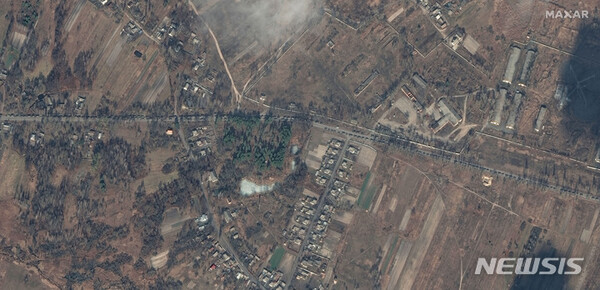 우크라이나 수도 키예프를 향해 이동하는 러시아군/사진=뉴시스 제공