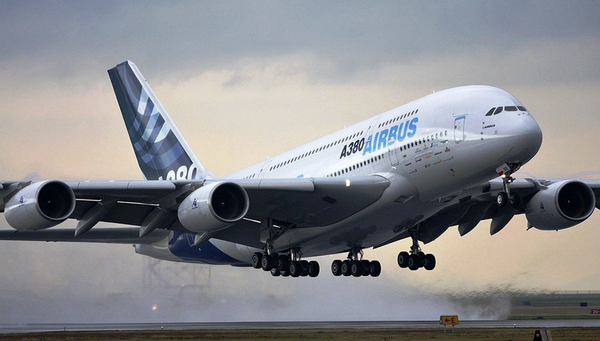 비만돌고래라는 별명으로 친숙한 A380이 역사속으로 사라진다