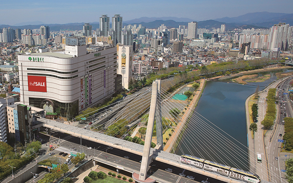 대구백화점 본점 전경