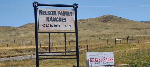 한양화로와 정식 소고기 공급 계약을 맺고 있는 캐나다 앨버타주 넬슨팜 농장 전경./사진=뉴시스 제공.