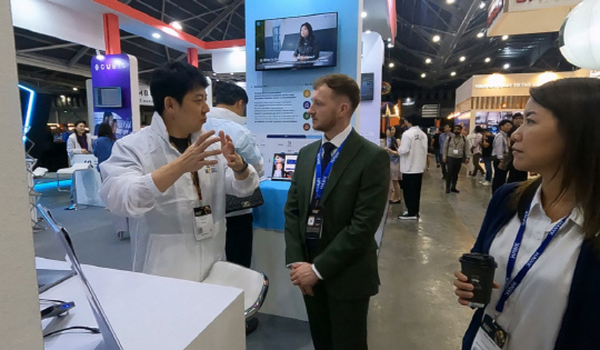 지난 11월 6일부터 8일까지 스위치원 사업팀 이명하 팀장이 2024 싱가포르 핀테크 페스티벌에 참여했다. / 사진=스위치원 제공