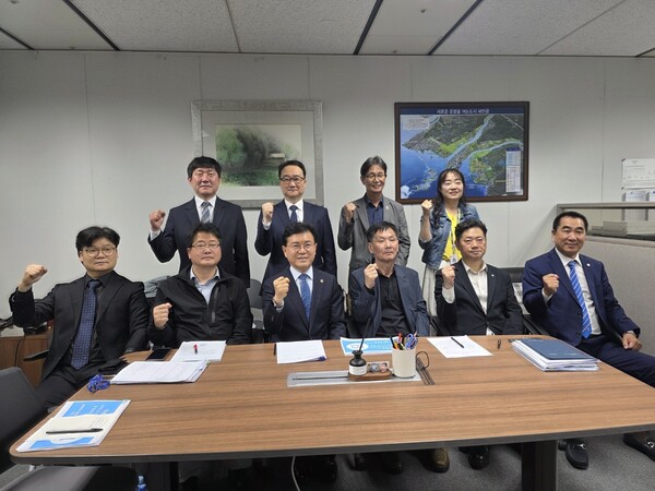 태권도 유네스코등재 추진단 회의 관련 5개기관 대표자 합동 사진촬영/사진 추진단 제공