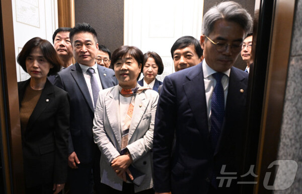 [사진출처 뉴스1]